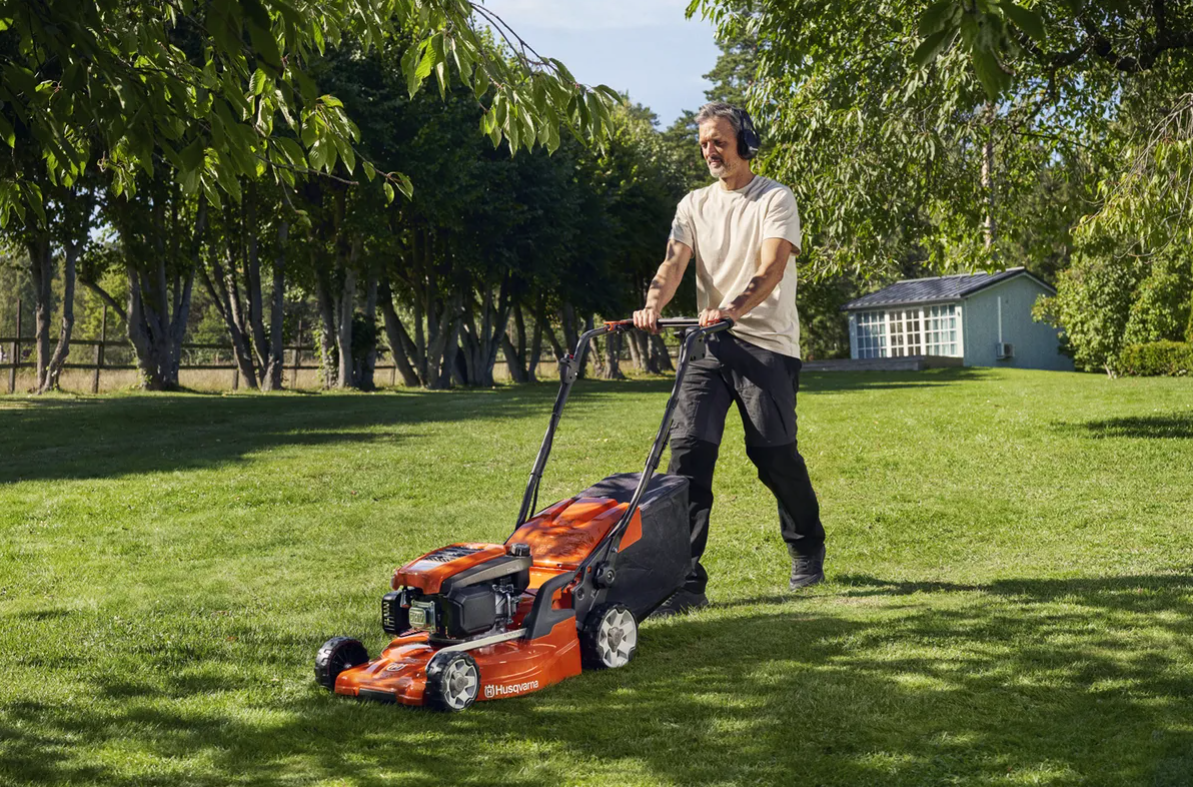 HUSQVARNA LC 347VE