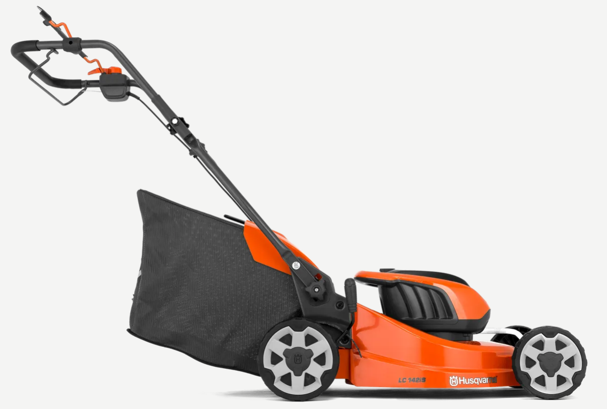 HUSQVARNA LC 142iS s akumulátorem a nabíječkou