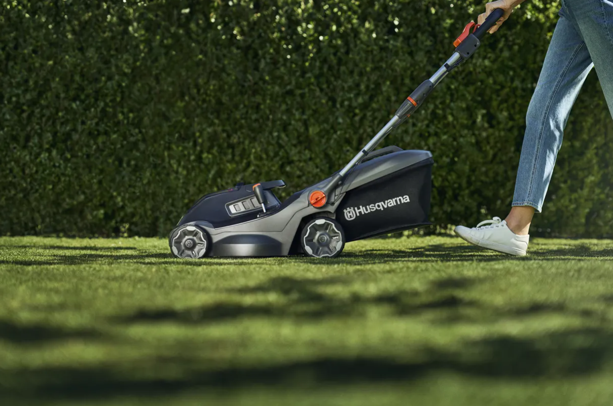 HUSQVARNA Aspire™ LC34-P4A bez akumulátoru a nabíječky