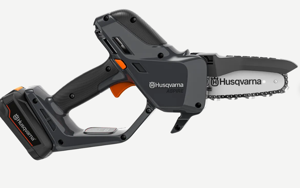 Aspire™ P8X-P4A s akumulátorem a nabíječkou