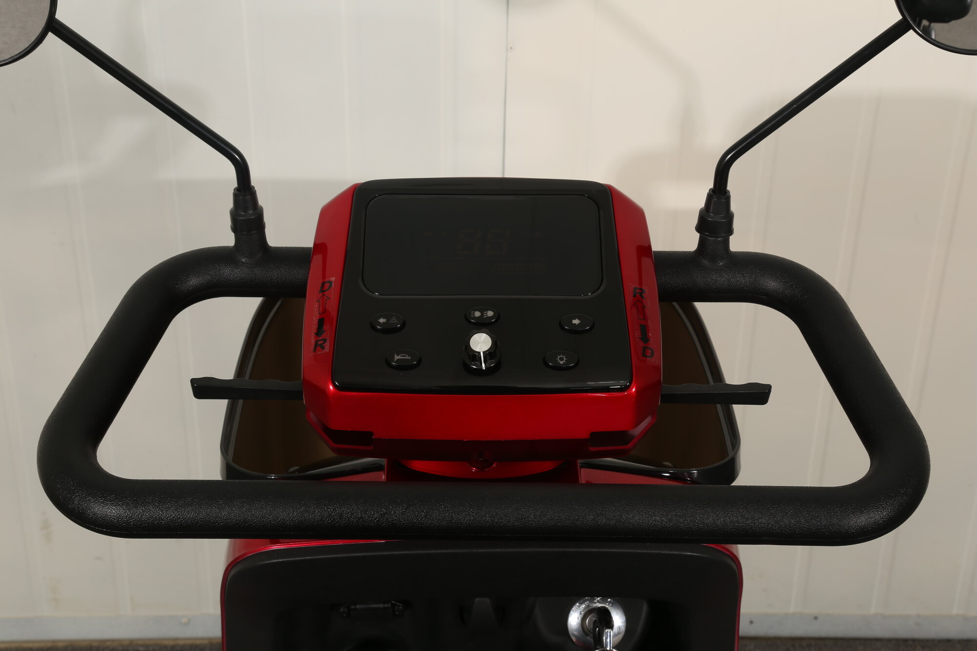 Elektrický invalidní a seniorský vozík Selvo 4810